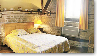 A bedroom in La Boulangerie