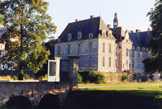 View of Chteau de Saint-Loup from gardens