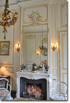 Marquise fireplace