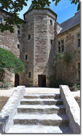 Steps up to the Tower entrance